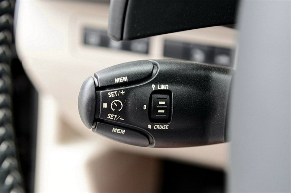 2014款 1.6T AT 至尊版 内饰