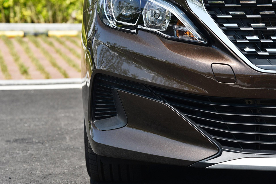 2019款 230THP 自动豪华版 细节