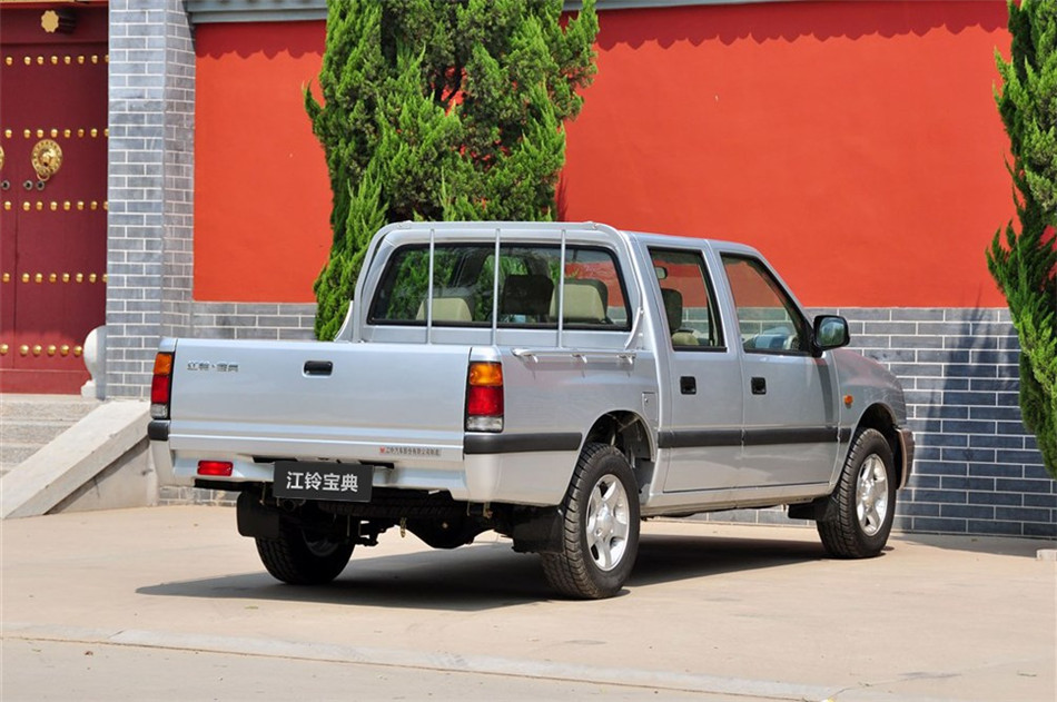 07款 2.8T 两驱 MT 柴油经济型 外观