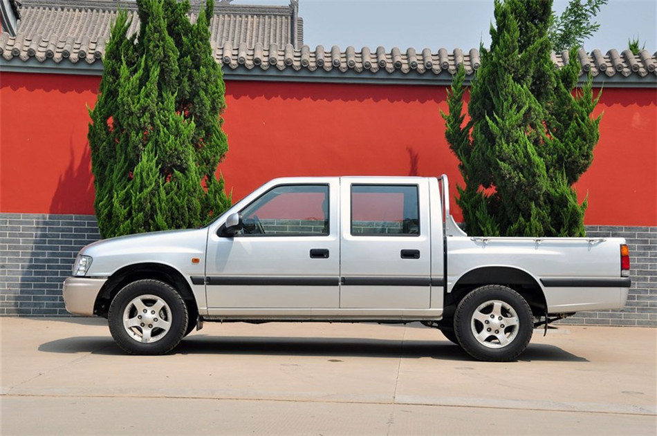 07款 2.8T 两驱 MT 柴油经济型 外观