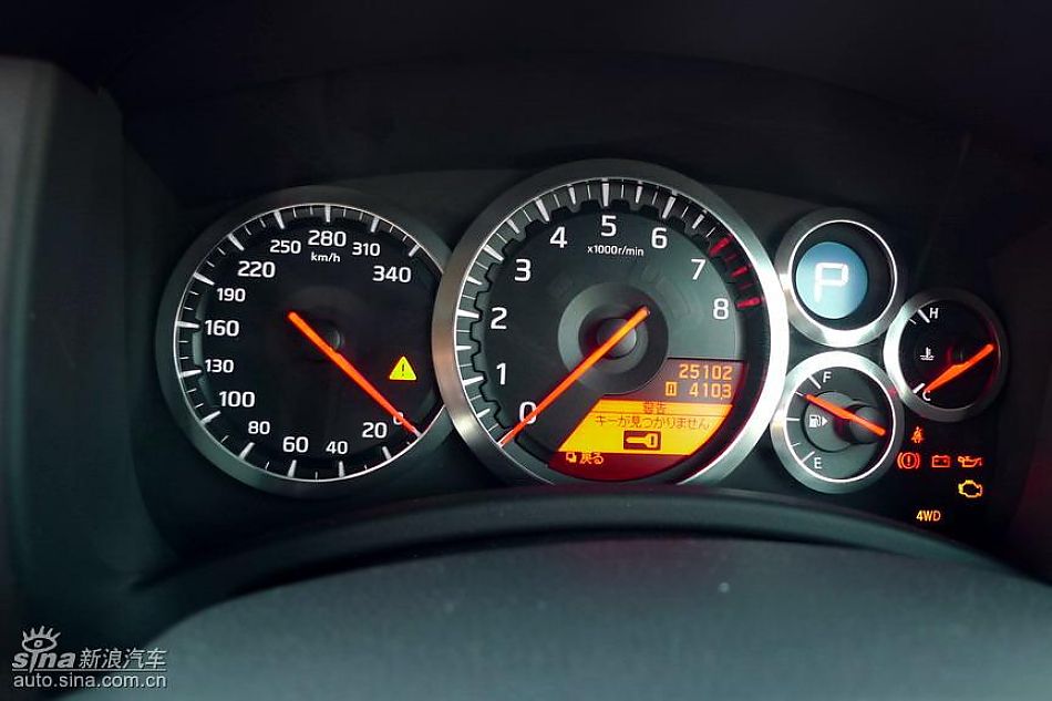 新浪汽车日本试驾新款日产GT-R预告