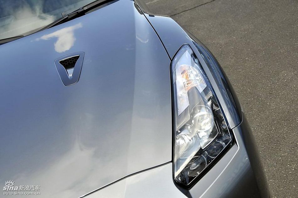 新浪汽车日本试驾新款日产GT-R预告