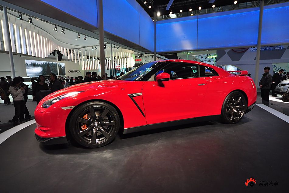 日产GT-R