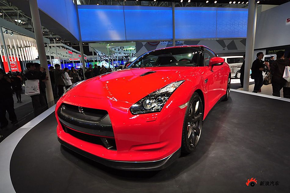日产GT-R