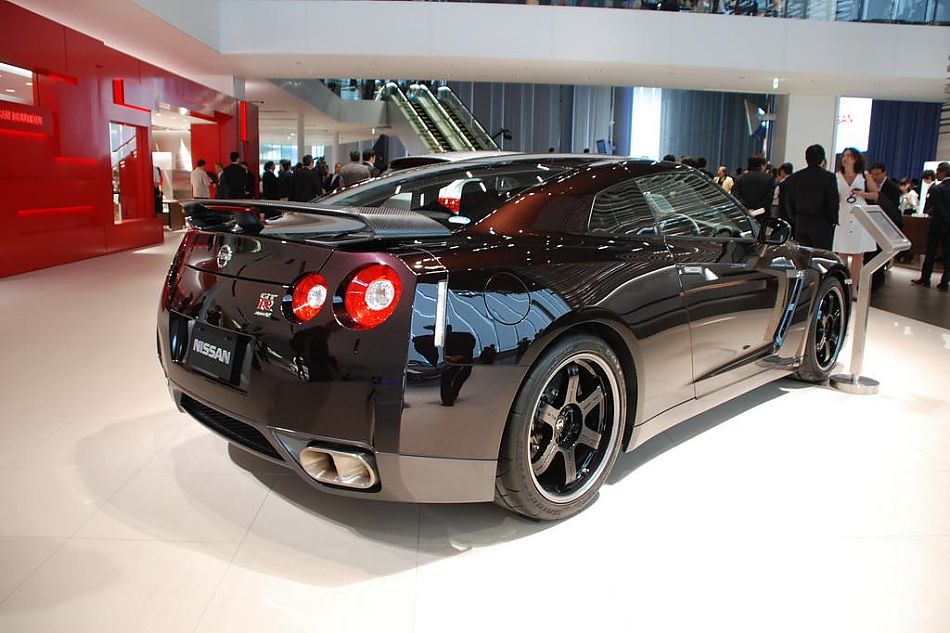 日产GT-R高清实拍图