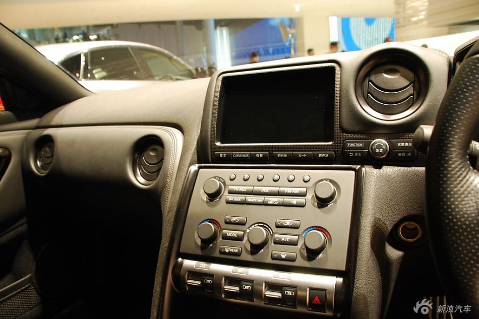 日产GT-R高清实拍图