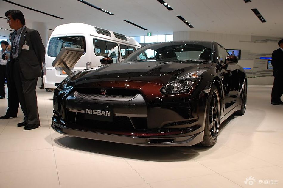 日产GT-R高清实拍图