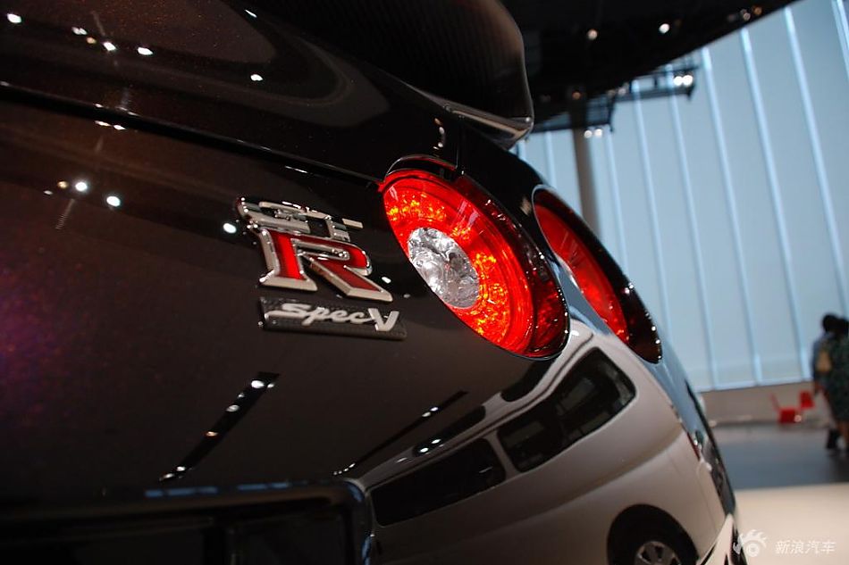 日产GT-R高清实拍图