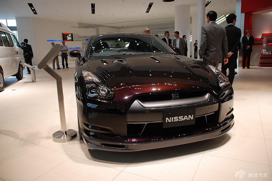 日产GT-R高清实拍图