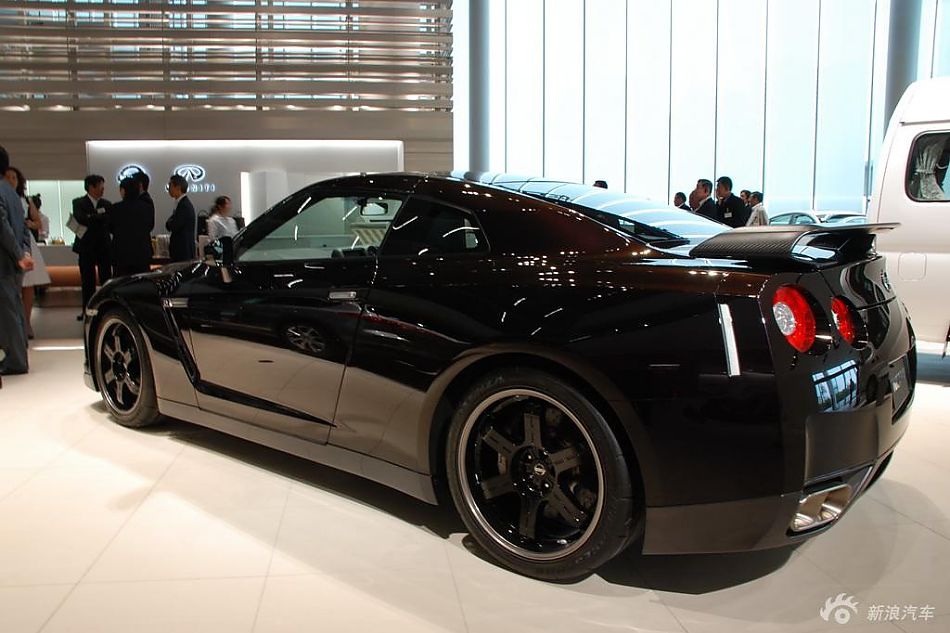 日产GT-R高清实拍图