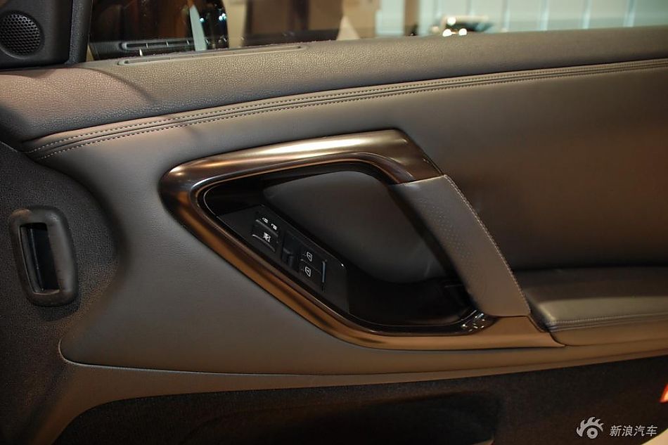 日产GT-R高清实拍图