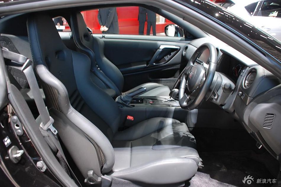 日产GT-R高清实拍图