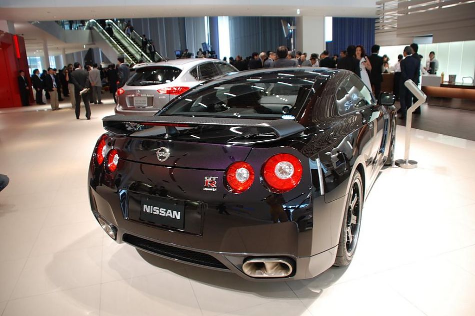 日产GT-R高清实拍图