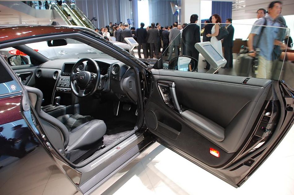 日产GT-R高清实拍图