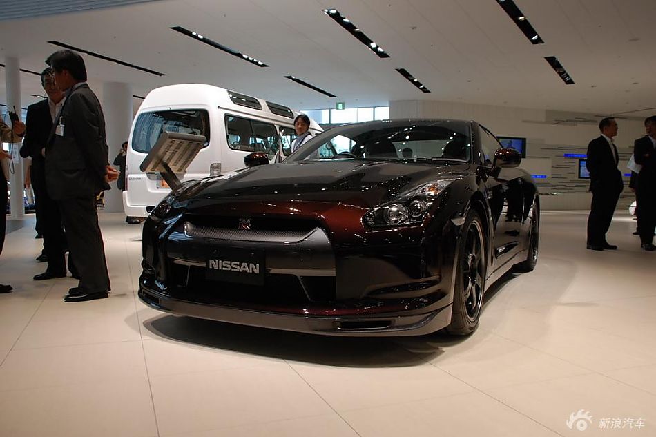 日产GT-R高清实拍图