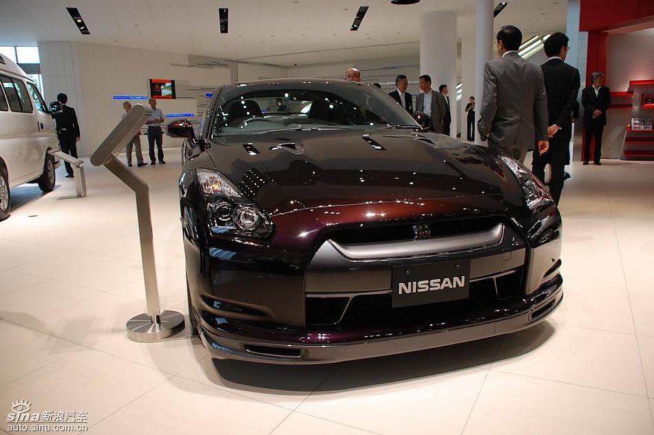 日产GT-R高清实拍图-外观