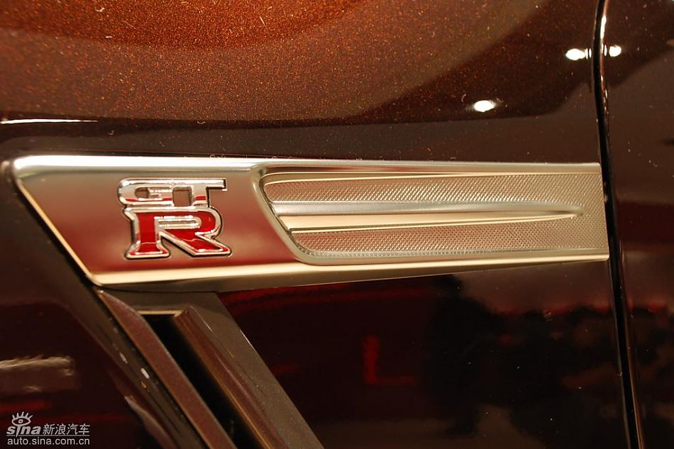 日产GT-R高清实拍图-外观