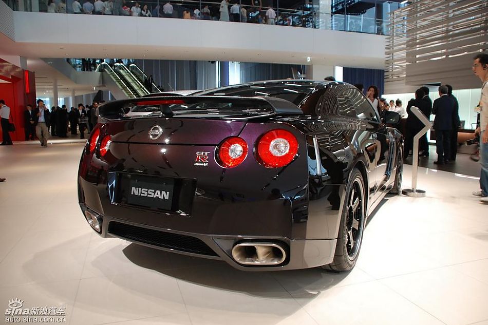 日产GT-R高清实拍图-外观