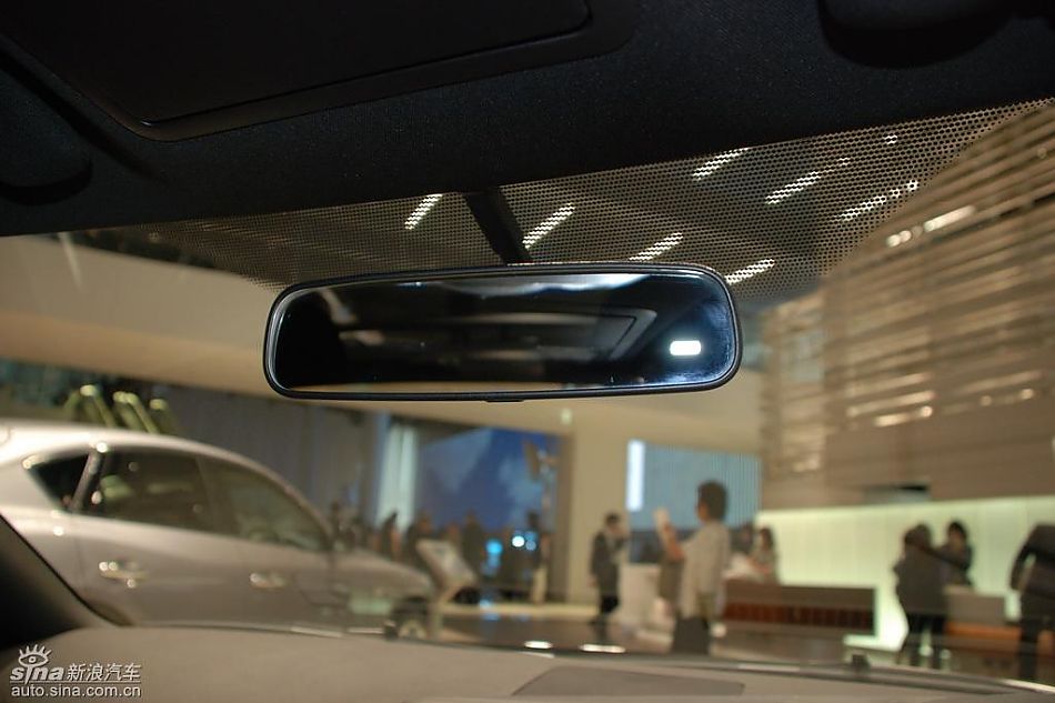 日产GT-R高清实拍图-内饰