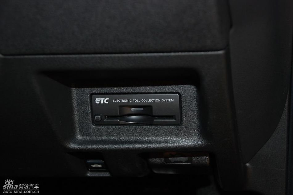 日产GT-R高清实拍图-内饰