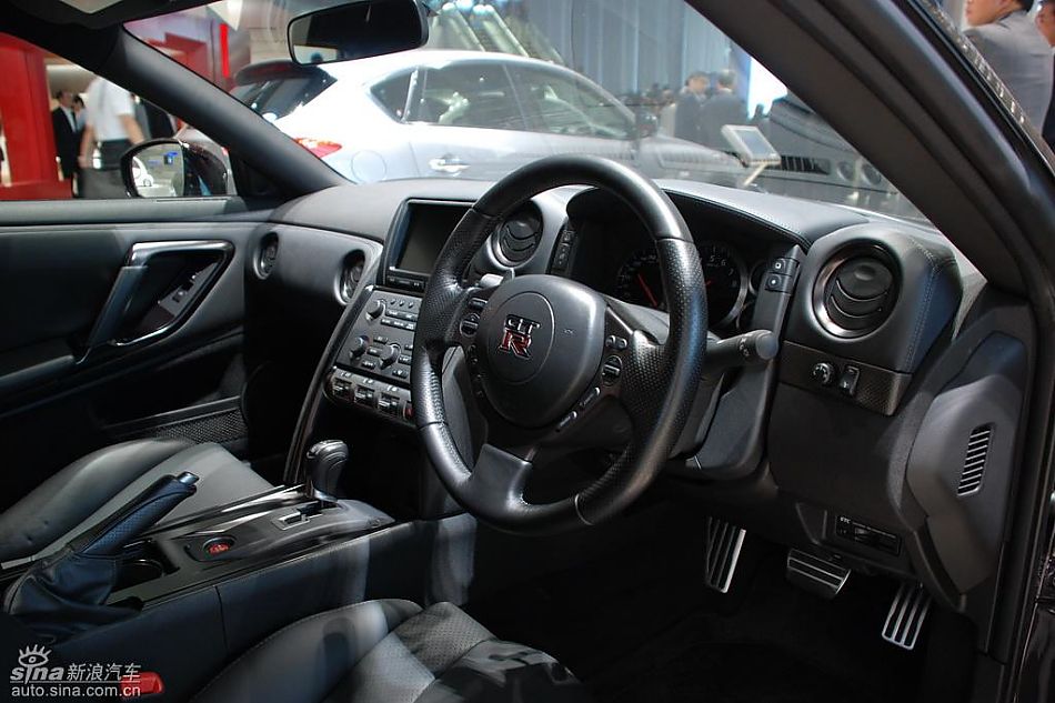 日产GT-R高清实拍图-内饰