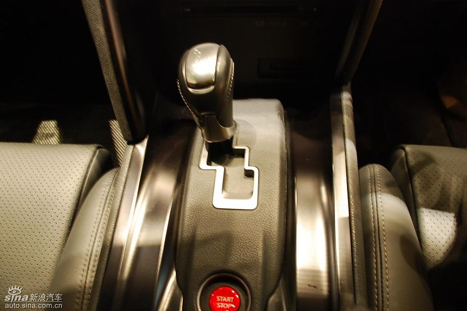 日产GT-R高清实拍图-内饰