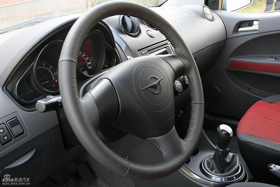 海马丘比特1.3手动豪华型