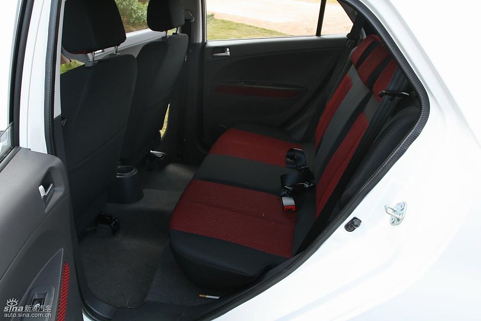 海马丘比特1.3手动豪华型