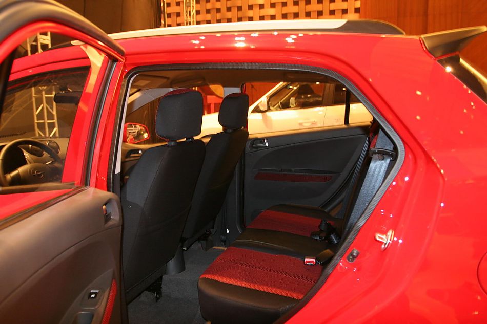 海马丘比特C-sport内饰