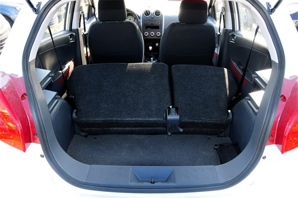 丘比特 2012款 1.3L MT 炫酷版 空间