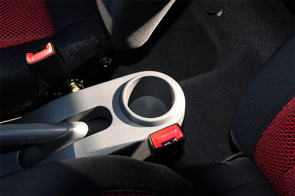 丘比特 2012款 1.3L MT 炫酷版 空间