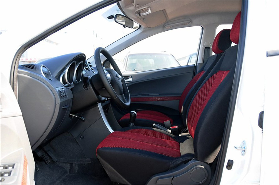 丘比特 2012款 1.3L MT 炫酷版 空间