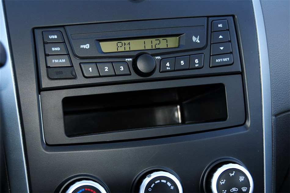 丘比特 2012款 1.3L MT 炫酷版 内饰