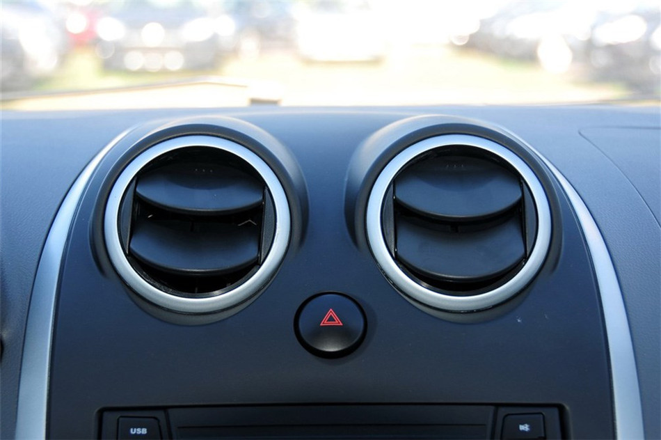 丘比特 2012款 1.3L MT 炫酷版 内饰