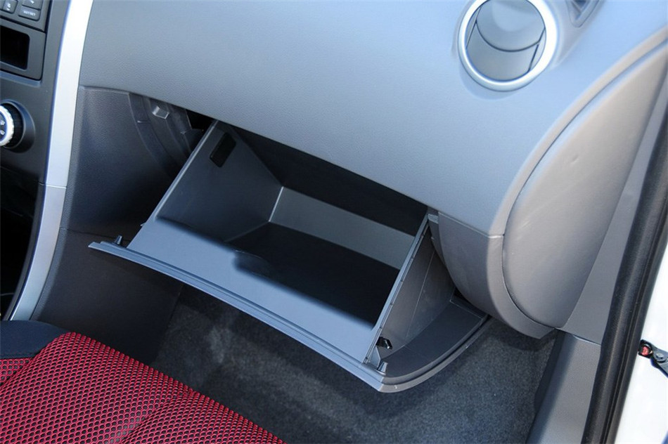 丘比特 2012款 1.3L MT 炫酷版 内饰