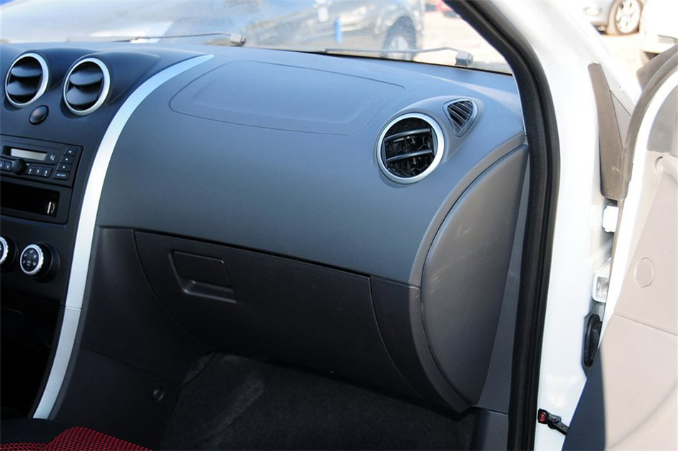 丘比特 2012款 1.3L MT 炫酷版 内饰