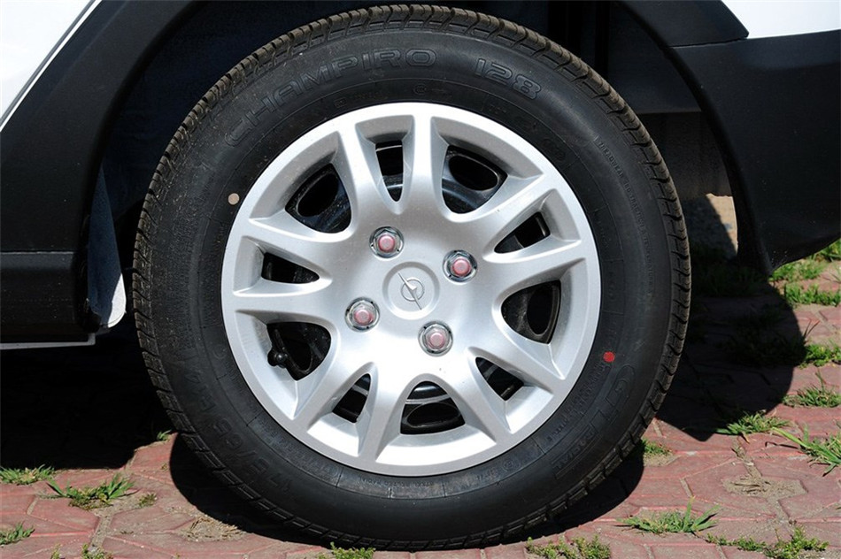 丘比特 2012款 1.3L MT 炫酷版 细节