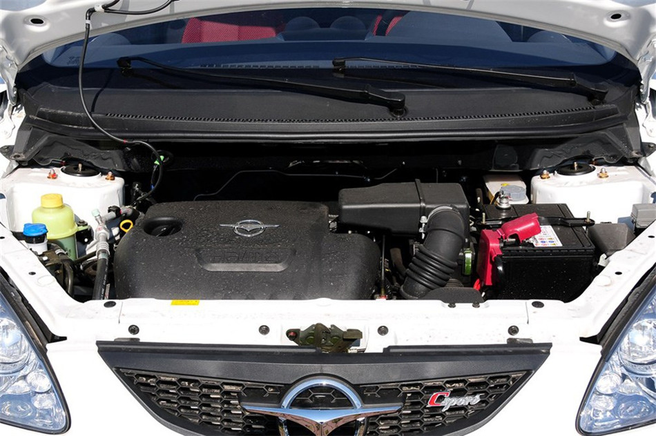 丘比特 2012款 1.3L MT 炫酷版 引擎底盘