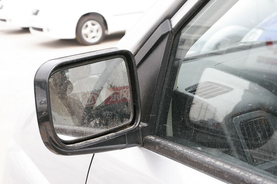 哈飞赛马外后视镜