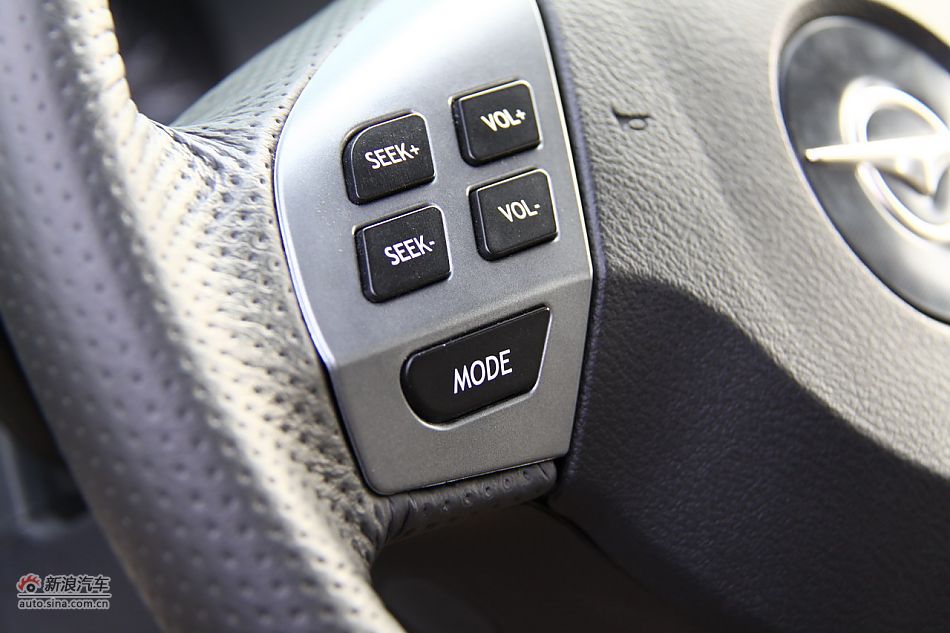 海马骑士丝路版内饰细节