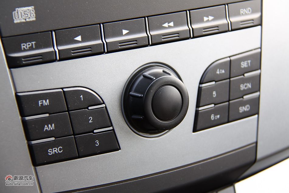 海马骑士丝路版内饰细节