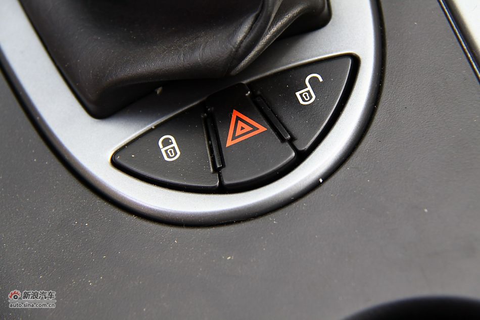 海马骑士丝路版内饰细节