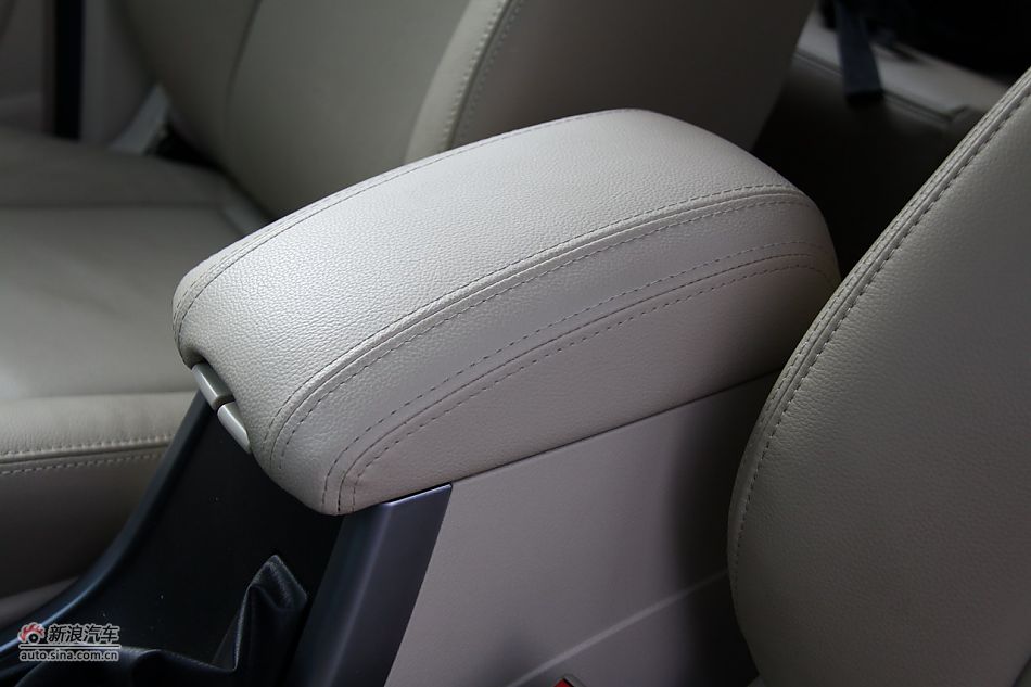 海马骑士丝路版内饰细节