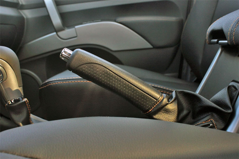骑士 2013款 2.0L AT 智能领航型 内饰