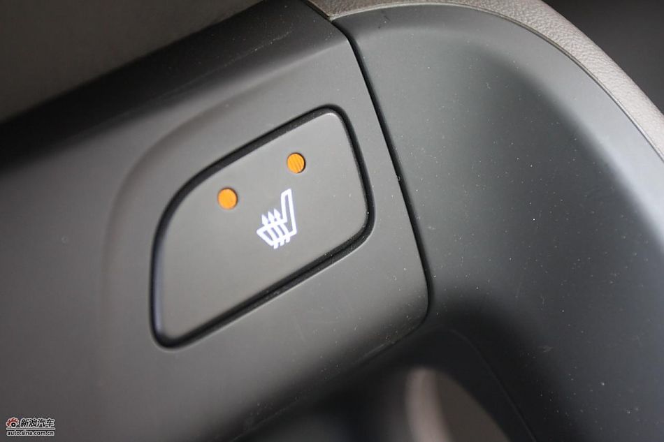 北京现代ix35内饰实拍图