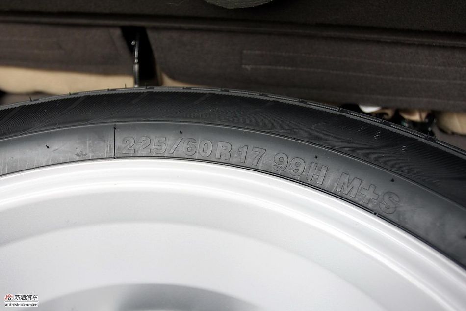 北京现代ix35内饰实拍图