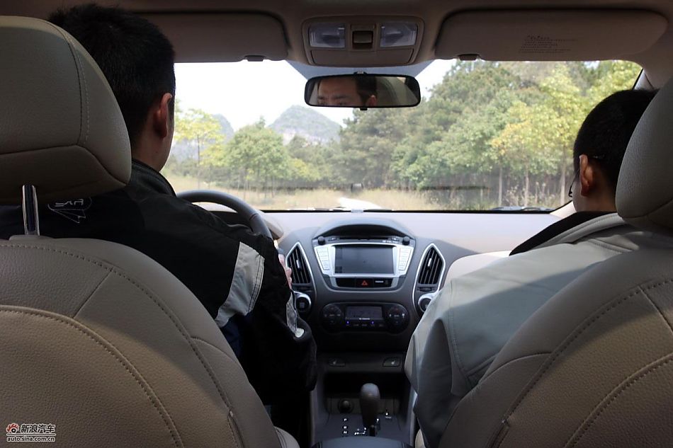 北京现代ix35试驾图