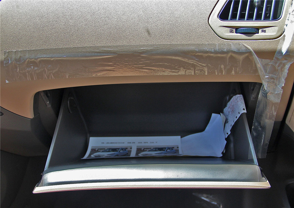 2012款北京现代ix35 2.4GLS自动两驱尊贵版