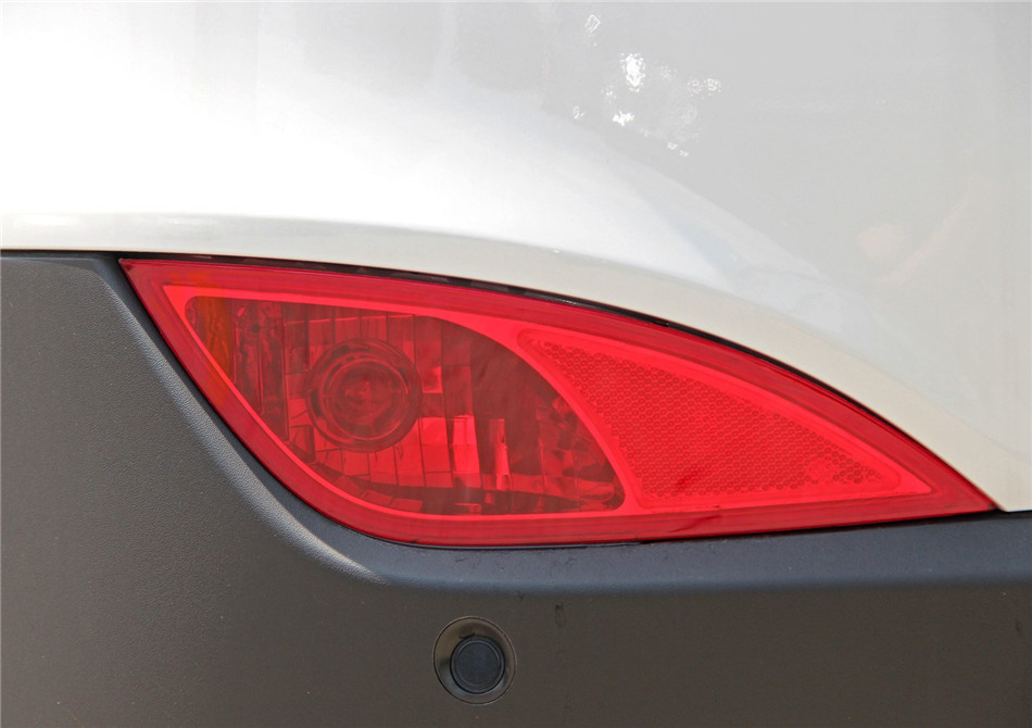 2012款北京现代ix35 2.4GLS自动两驱尊贵版