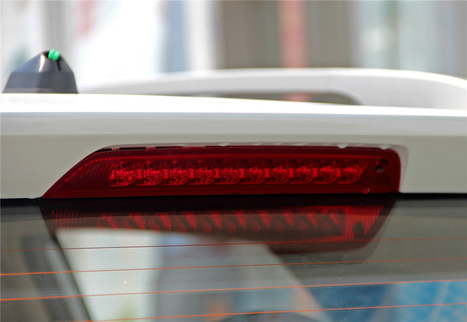 2012款北京现代ix35 2.4GLS自动两驱尊贵版